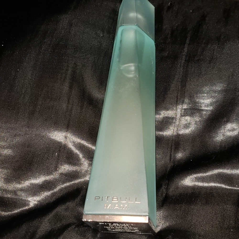 Celebrity Collection - Picture 7 of 7
